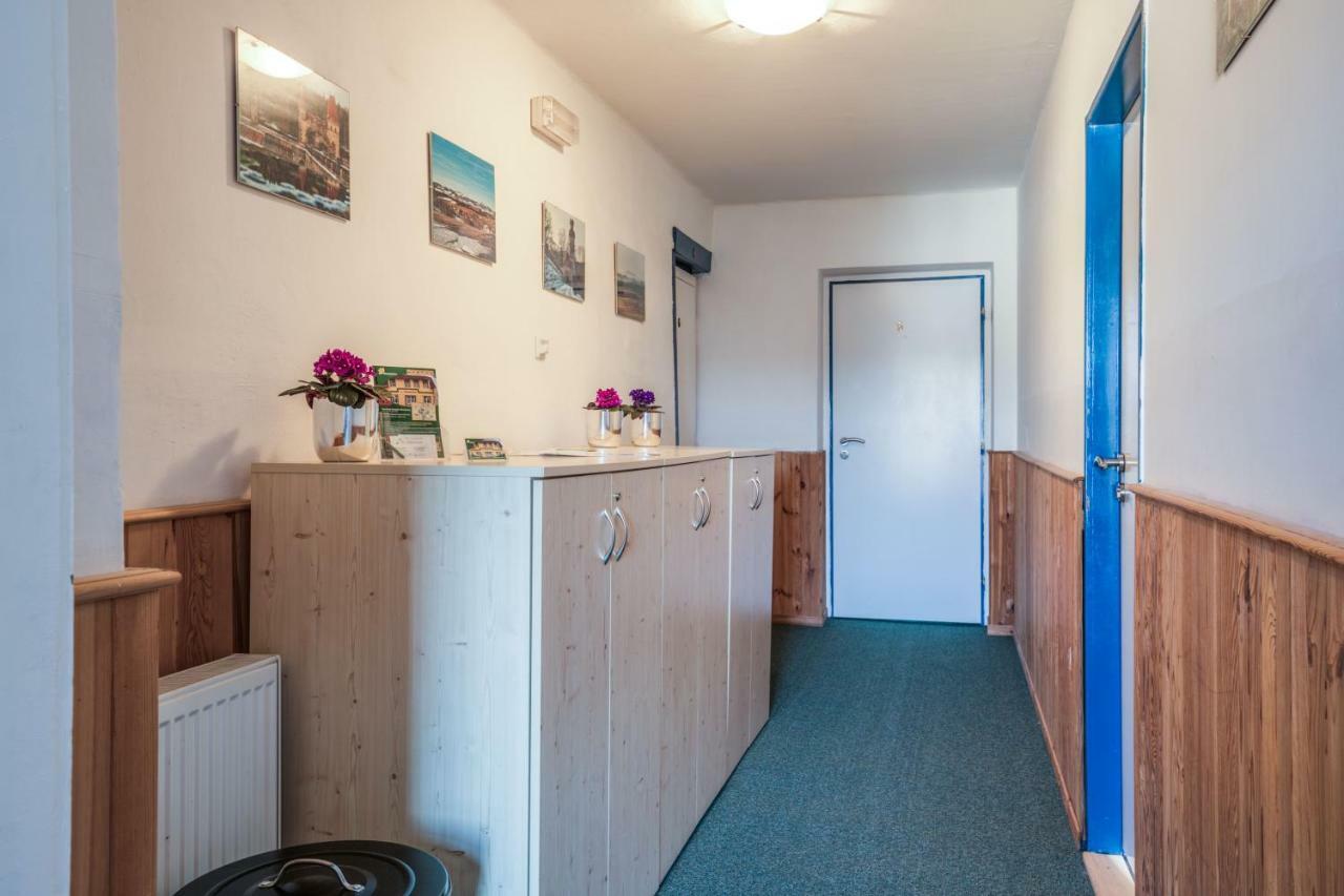 Penzion Slunecnice Dvůr Králové nad Labem Buitenkant foto